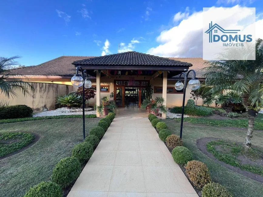 Foto 1 de Terreno / Lote à venda, 1000m2 em Jambeiro - SP