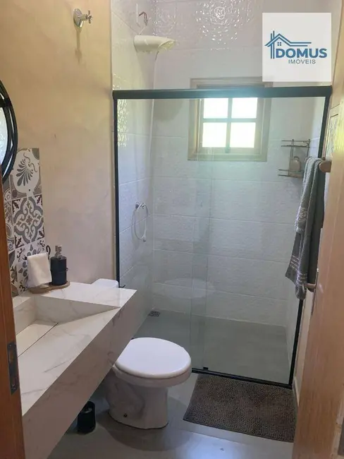 Foto 5 de Chácara com 3 quartos à venda e para alugar, 1000m2 em Jacarei - SP