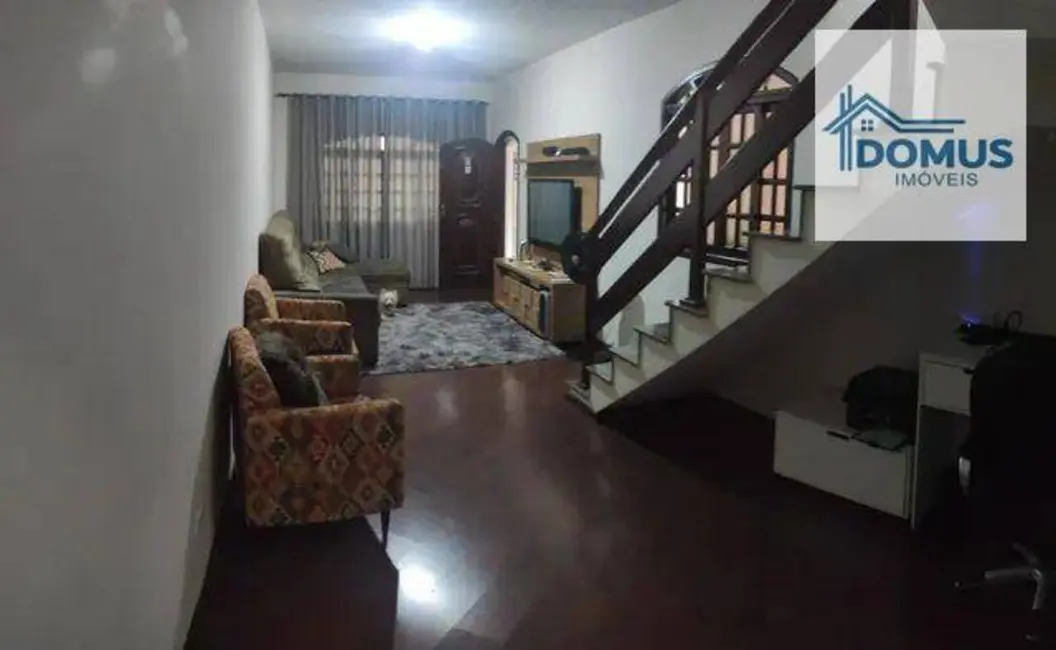 Foto 2 de Sobrado com 3 quartos à venda, 125m2 em Sao Jose Dos Campos - SP