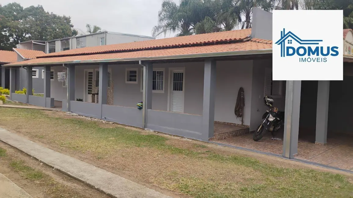 Foto 2 de Casa com 2 quartos à venda, 567m2 em Vila Menino Jesus, Cacapava - SP
