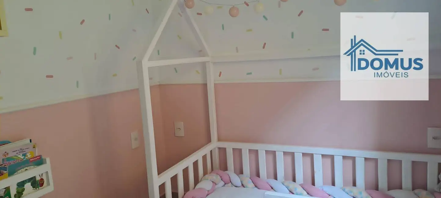 Sobrado com 3 quartos à venda, 125m2 em Sao Jose Dos Campos - SP - imagem 5 Foto 5 de Sobrado com 3 quartos à venda, 125m2 em Sao Jose Dos Campos - SP