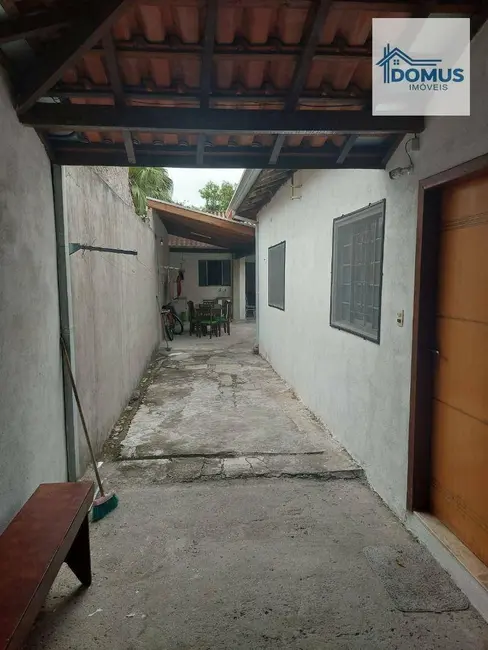 Foto 8 de Casa com 5 quartos à venda, 250m2 em Sao Jose Dos Campos - SP