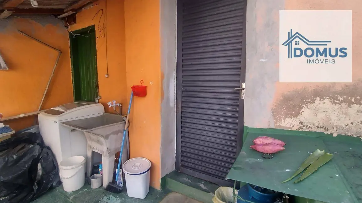 Foto 2 de Casa com 2 quartos à venda, 243m2 em Sao Jose Dos Campos - SP