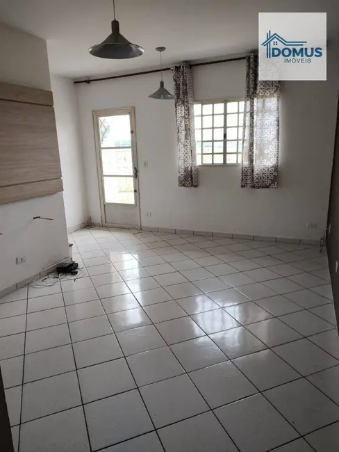 Foto 2 de Sobrado com 2 quartos à venda, 56m2 em Sao Jose Dos Campos - SP