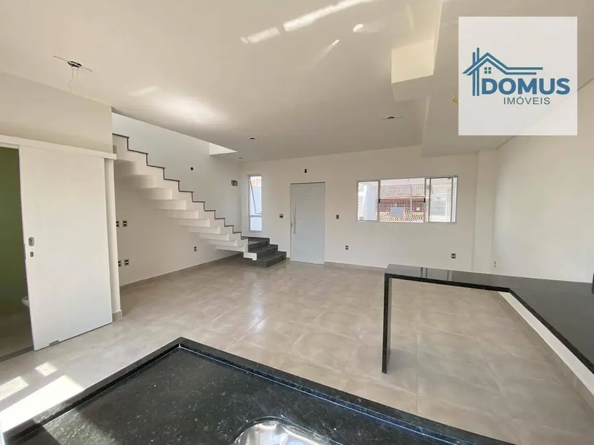 Foto 4 de Sobrado com 2 quartos à venda, 125m2 em Sao Jose Dos Campos - SP