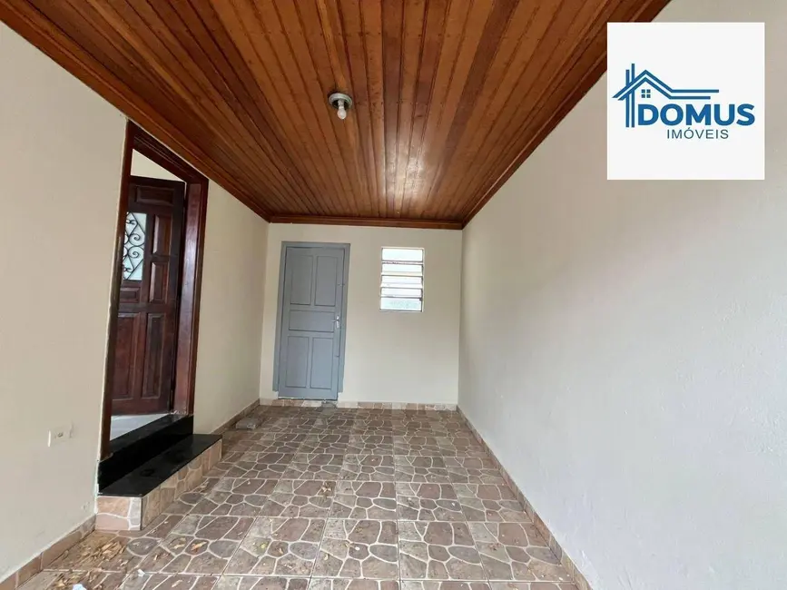 Casa com 2 quartos para alugar, 122m2 em Sao Jose Dos Campos - SP - imagem 3 Foto 3 de Casa com 2 quartos para alugar, 122m2 em Sao Jose Dos Campos - SP