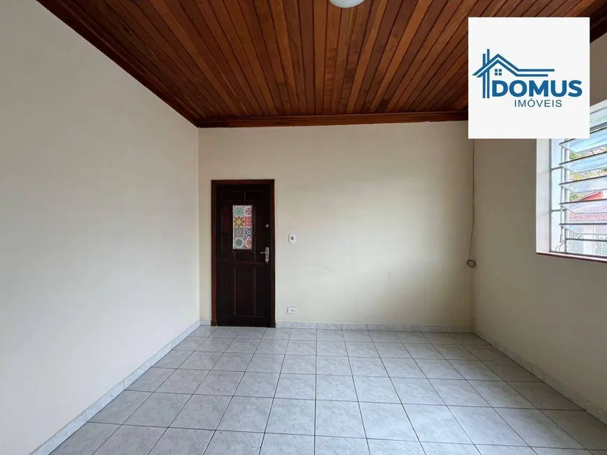 Casa com 2 quartos para alugar, 122m2 em Sao Jose Dos Campos - SP - imagem 5 Foto 5 de Casa com 2 quartos para alugar, 122m2 em Sao Jose Dos Campos - SP