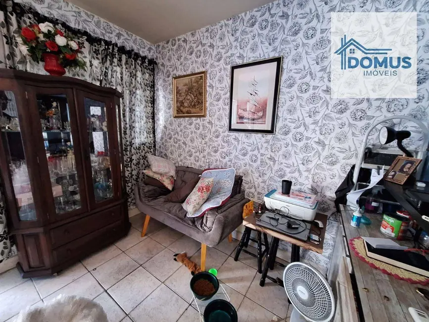 Casa com 5 quartos à venda, 300m2 em Sao Jose Dos Campos - SP - imagem 5 Foto 5 de Casa com 5 quartos à venda, 300m2 em Sao Jose Dos Campos - SP