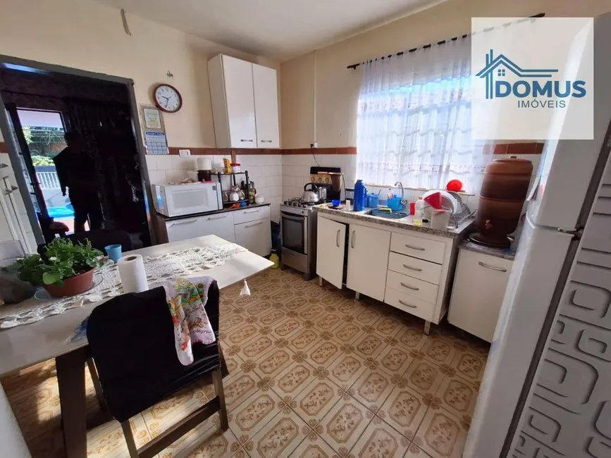 Casa com 5 quartos à venda, 300m2 em Sao Jose Dos Campos - SP - imagem 7 Foto 7 de Casa com 5 quartos à venda, 300m2 em Sao Jose Dos Campos - SP