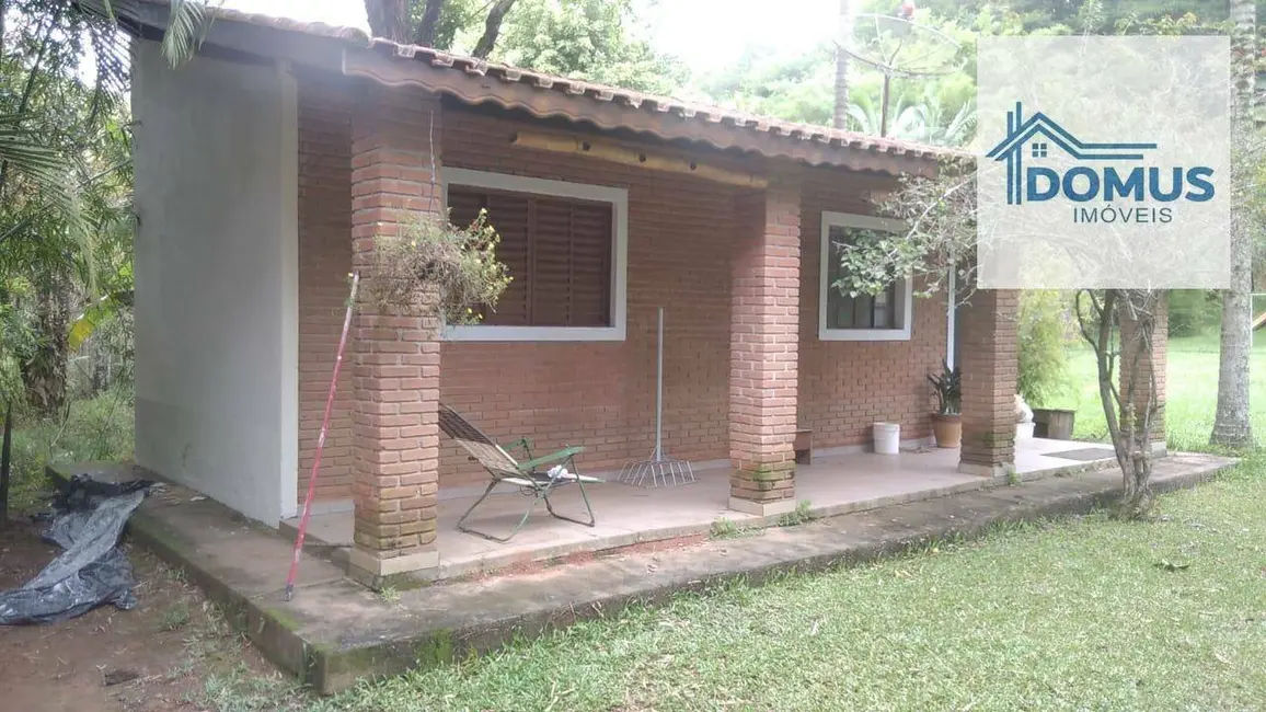Foto 5 de Chácara com 3 quartos para alugar, 10000m2 em Sao Jose Dos Campos - SP