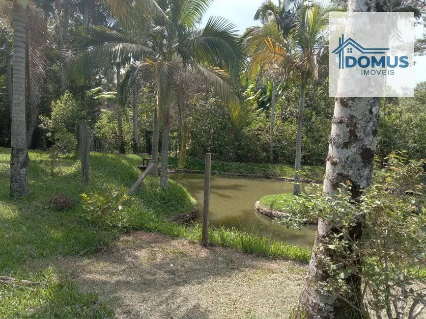 Foto 2 de Chácara com 3 quartos para alugar, 10000m2 em Sao Jose Dos Campos - SP