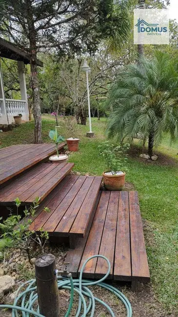 Foto 6 de Chácara com 3 quartos para alugar, 10000m2 em Sao Jose Dos Campos - SP