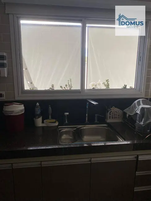 Foto 4 de Casa de Condomínio com 3 quartos à venda, 200m2 em Sao Jose Dos Campos - SP