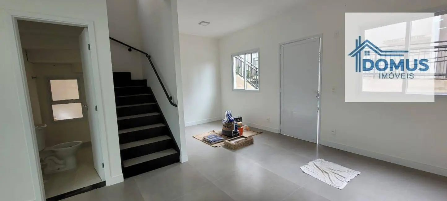 Casa de Condomínio com 3 quartos para alugar, 90m2 em Sao Jose Dos Campos - SP - imagem 3 Foto 3 de Casa de Condomínio com 3 quartos para alugar, 90m2 em Sao Jose Dos Campos - SP