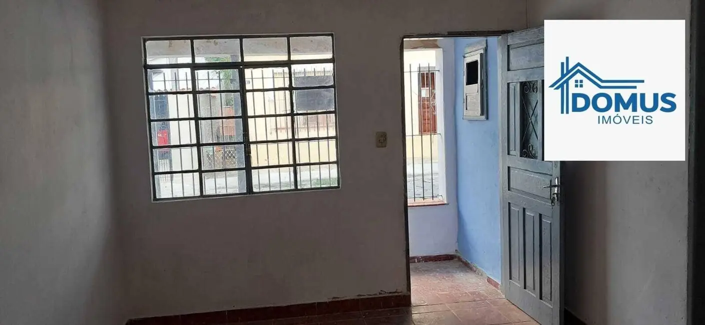 Foto 2 de Casa com 2 quartos à venda, 190m2 em Sao Jose Dos Campos - SP