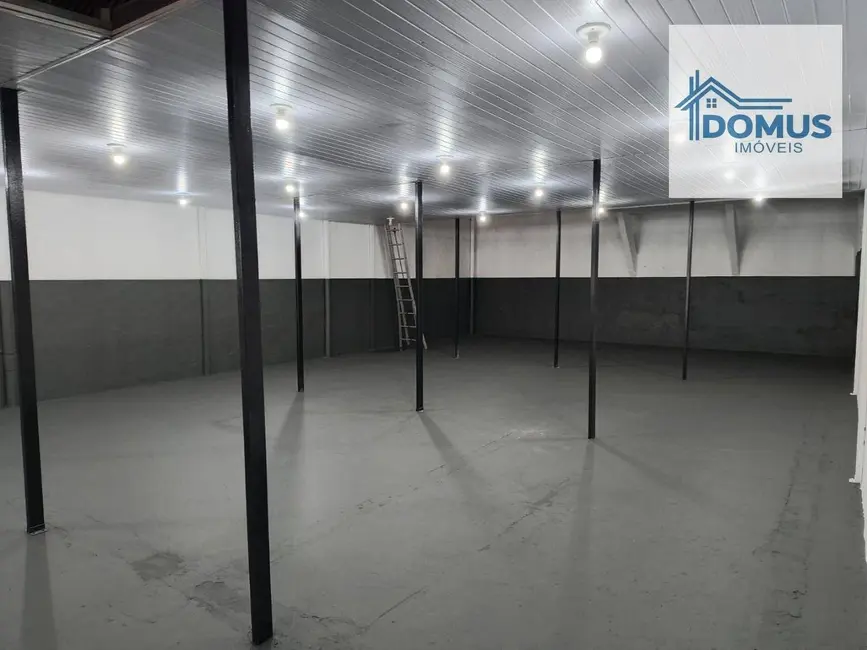 Armazém / Galpão para alugar, 430m2 em Sao Jose Dos Campos - SP - imagem 6 Foto 6 de Armazém / Galpão para alugar, 430m2 em Sao Jose Dos Campos - SP