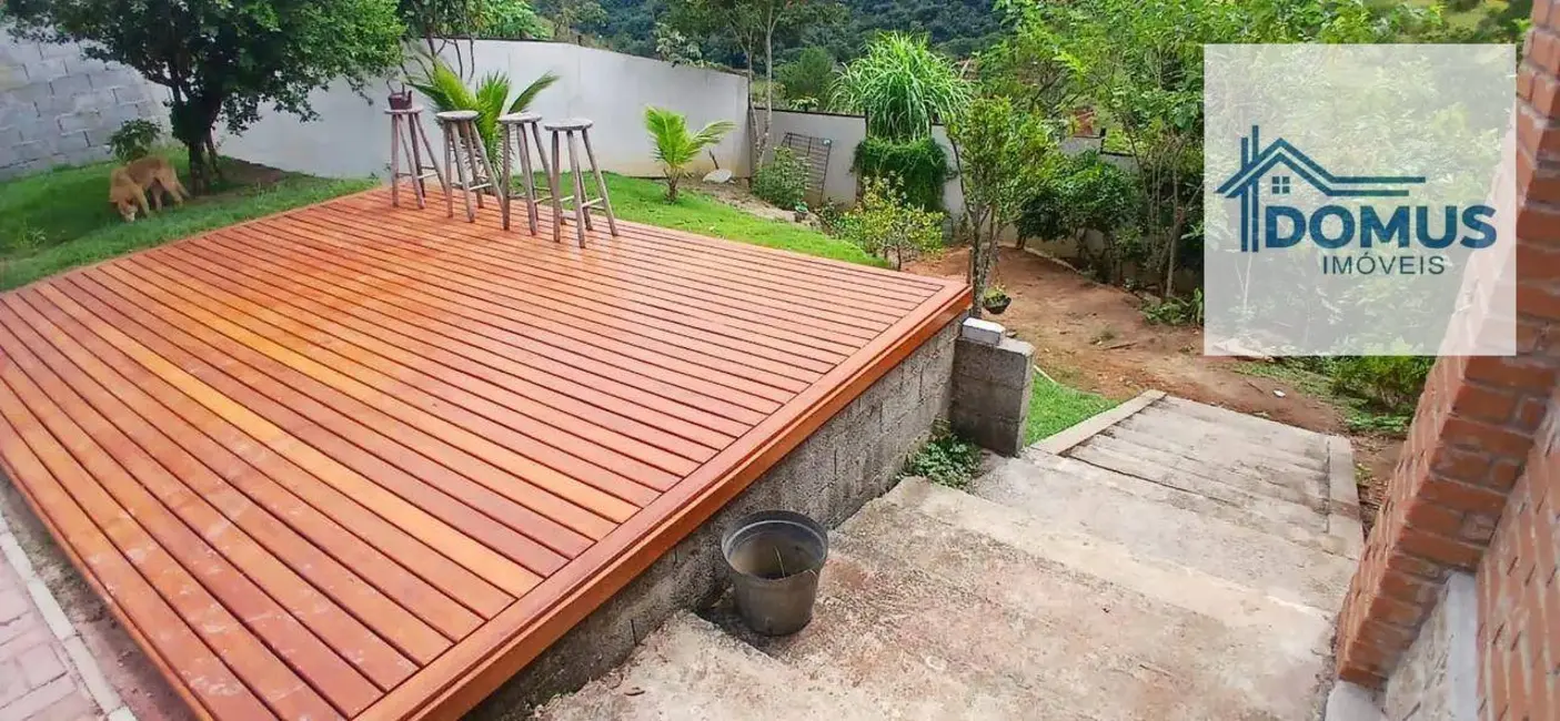 Chácara com 3 quartos à venda, 1585m2 em Sao Jose Dos Campos - SP - imagem 8 Foto 8 de Chácara com 3 quartos à venda, 1585m2 em Sao Jose Dos Campos - SP