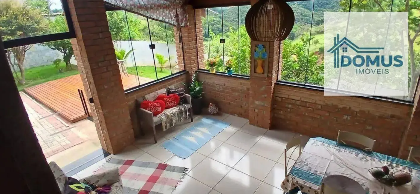 Chácara com 3 quartos à venda, 1585m2 em Sao Jose Dos Campos - SP - imagem 9 Foto 9 de Chácara com 3 quartos à venda, 1585m2 em Sao Jose Dos Campos - SP