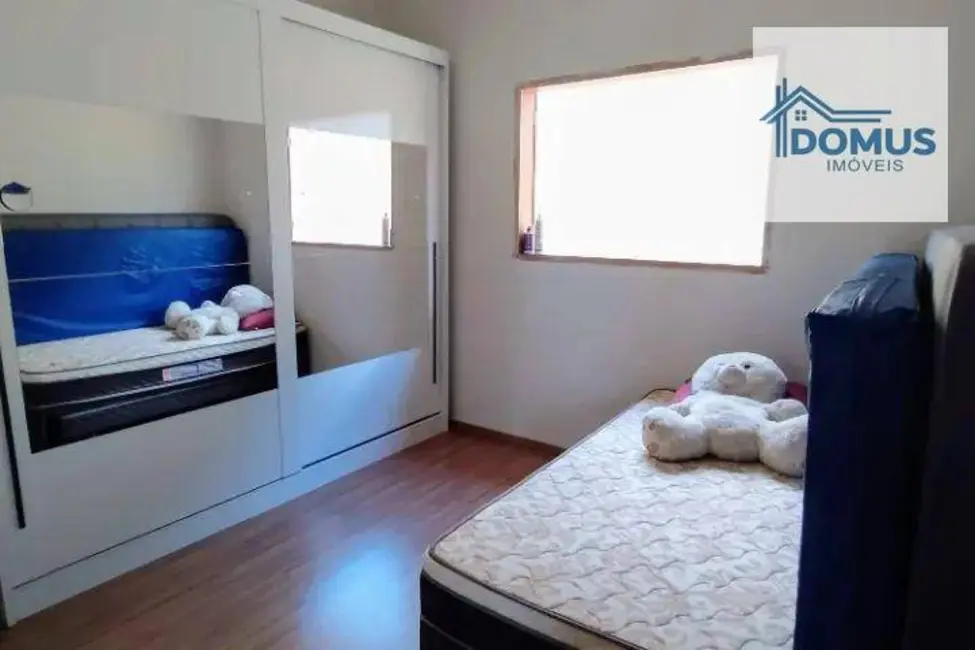 Foto 7 de Chácara com 4 quartos à venda, 2500m2 em Sao Jose Dos Campos - SP