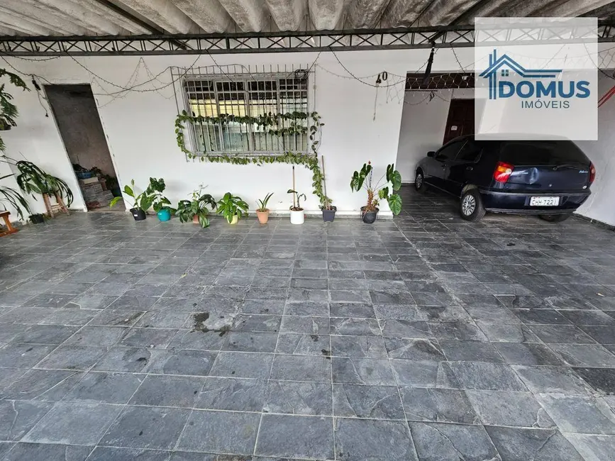 Foto 2 de Casa com 3 quartos à venda, 250m2 em Sao Jose Dos Campos - SP