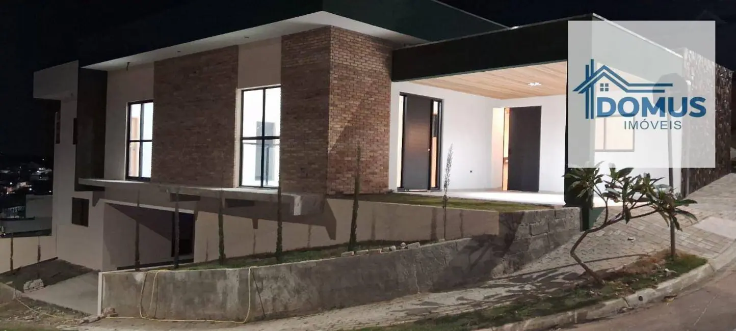 Foto 3 de Casa de Condomínio com 4 quartos à venda, 300m2 em Sao Jose Dos Campos - SP