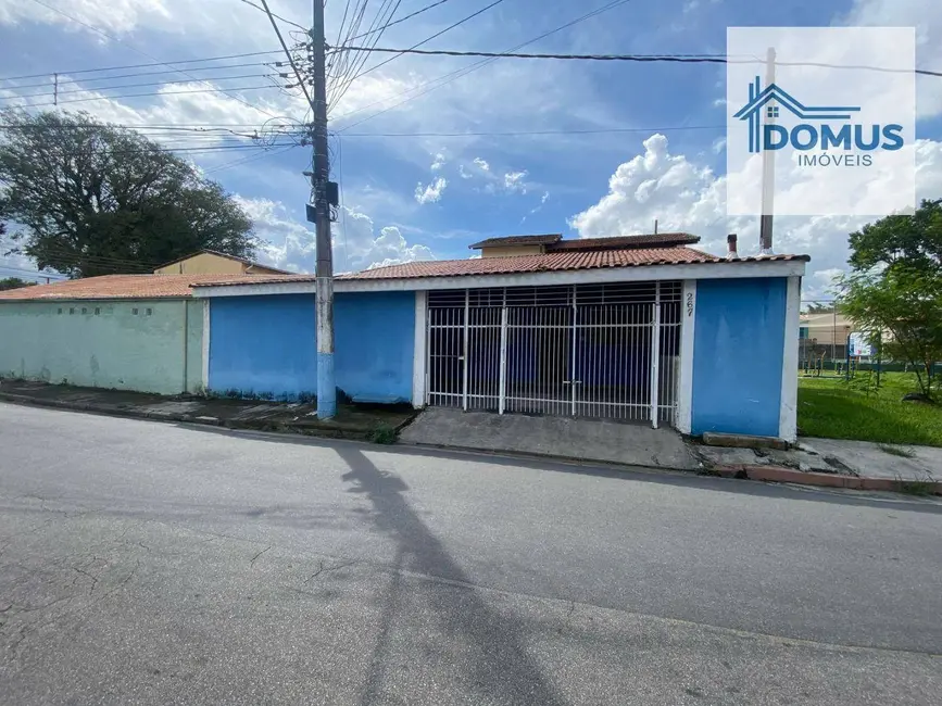 Foto 2 de Casa com 2 quartos à venda, 120m2 em Sao Jose Dos Campos - SP