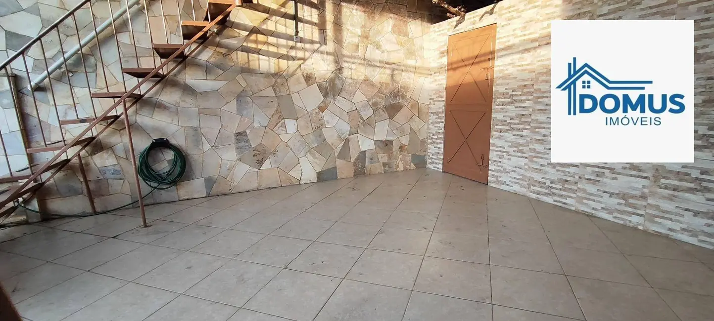 Foto 2 de Casa com 4 quartos à venda, 140m2 em Parque Maria Luiza, São Paulo - SP