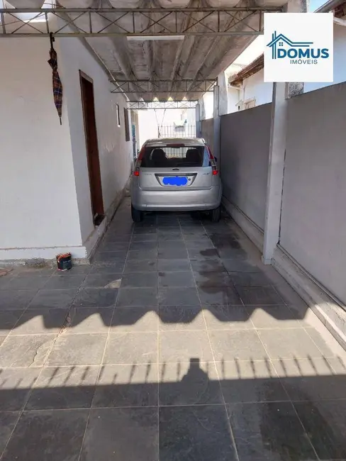 Foto 4 de Casa com 3 quartos à venda, 300m2 em Sao Jose Dos Campos - SP