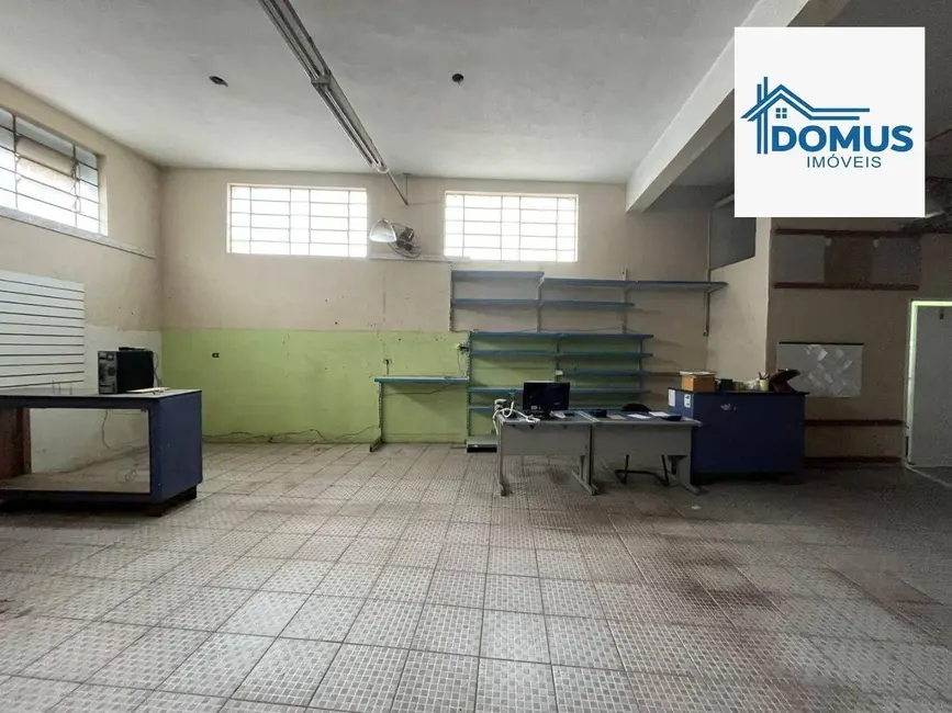 Loja para alugar, 1030m2 em Sao Jose Dos Campos - SP - imagem 4 Foto 4 de Loja para alugar, 1030m2 em Sao Jose Dos Campos - SP