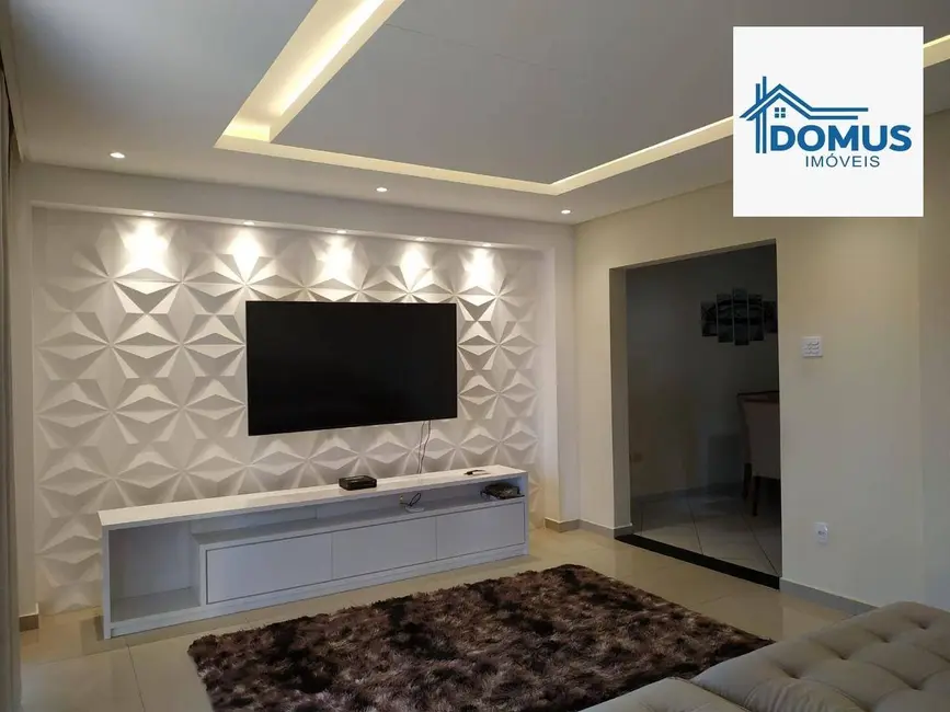 Casa com 2 quartos à venda, 163m2 em Sao Jose Dos Campos - SP - imagem 3 Foto 3 de Casa com 2 quartos à venda, 163m2 em Sao Jose Dos Campos - SP