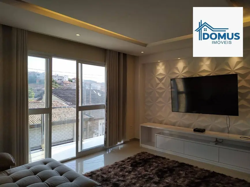 Foto 1 de Casa com 2 quartos à venda, 163m2 em Sao Jose Dos Campos - SP