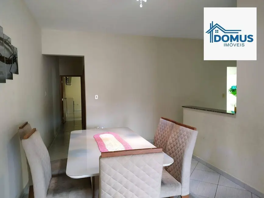 Casa com 2 quartos à venda, 163m2 em Sao Jose Dos Campos - SP - imagem 5 Foto 5 de Casa com 2 quartos à venda, 163m2 em Sao Jose Dos Campos - SP