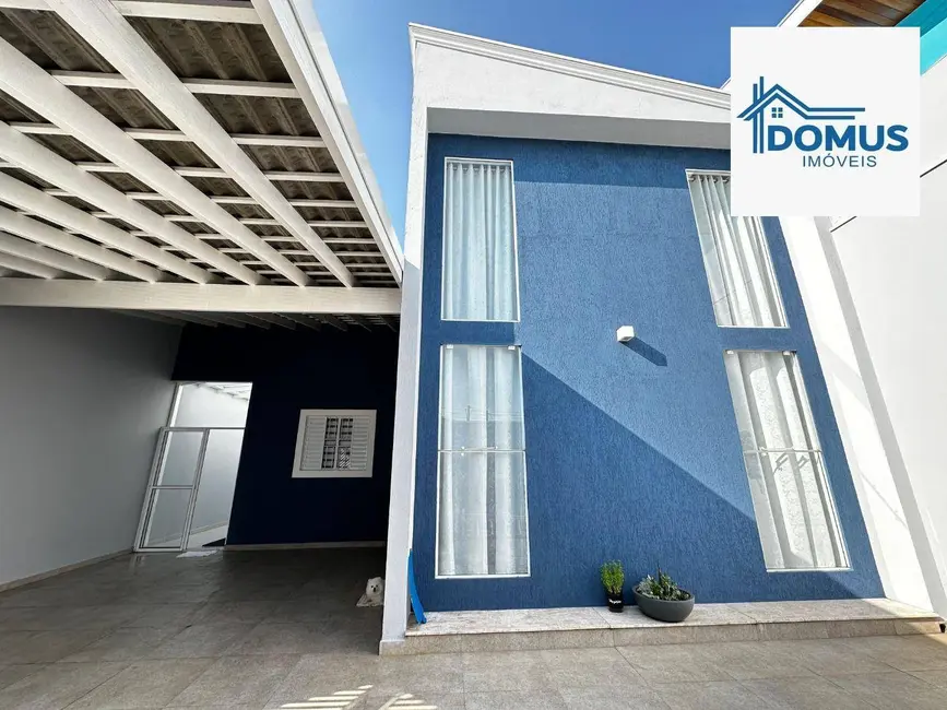 Foto 1 de Casa com 3 quartos à venda, 250m2 em Sao Jose Dos Campos - SP