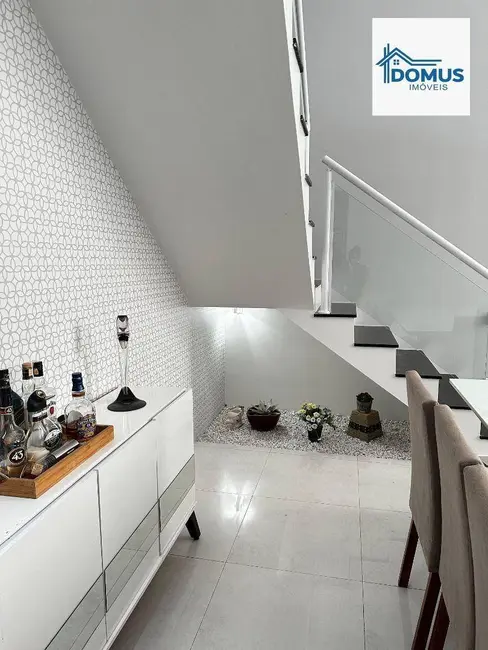 Foto 8 de Casa com 3 quartos à venda, 250m2 em Sao Jose Dos Campos - SP