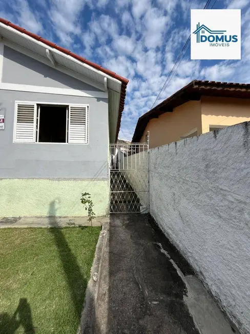 Casa com 2 quartos à venda, 310m2 em Sao Jose Dos Campos - SP - imagem 2 Foto 2 de Casa com 2 quartos à venda, 310m2 em Sao Jose Dos Campos - SP