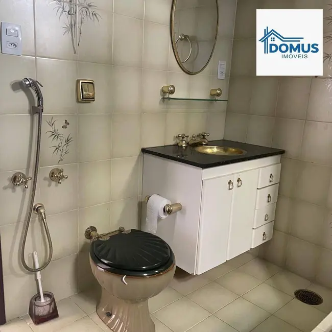 Casa com 4 quartos à venda e para alugar, 161m2 em Sao Jose Dos Campos - SP - imagem 9 Foto 9 de Casa com 4 quartos à venda e para alugar, 161m2 em Sao Jose Dos Campos - SP
