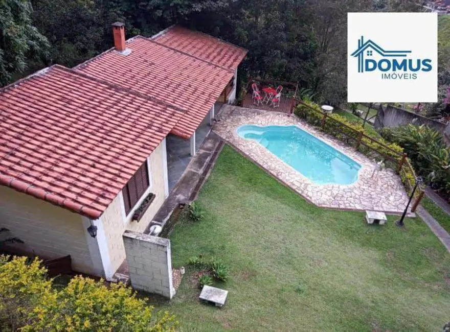 Casa de Condomínio com 3 quartos à venda, 2000m2 em Sao Jose Dos Campos - SP - imagem 1 Foto 1 de Casa de Condomínio com 3 quartos à venda, 2000m2 em Sao Jose Dos Campos - SP