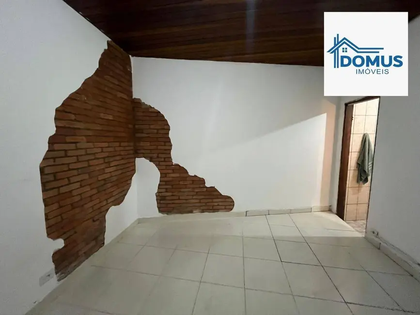 Casa com 1 quarto para alugar, 125m2 em Sao Jose Dos Campos - SP - imagem 9 Foto 9 de Casa com 1 quarto para alugar, 125m2 em Sao Jose Dos Campos - SP