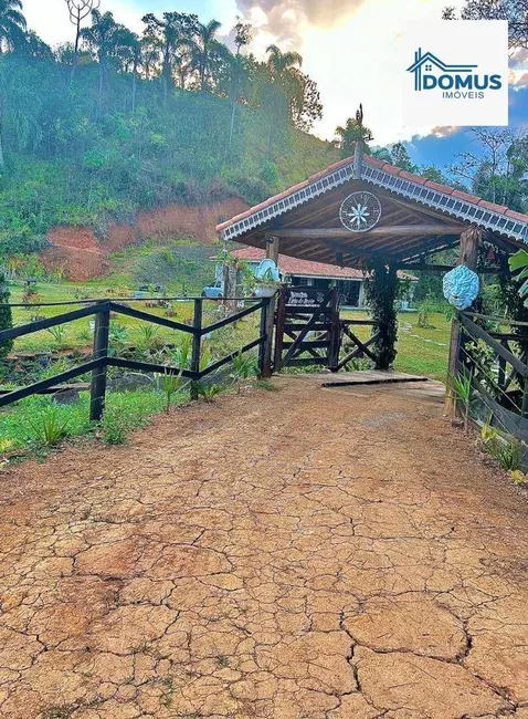 Foto 2 de Chácara com 2 quartos à venda, 3000m2 em Sao Jose Dos Campos - SP