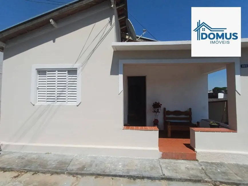 Foto 1 de Casa com 2 quartos à venda, 258m2 em Sao Jose Dos Campos - SP