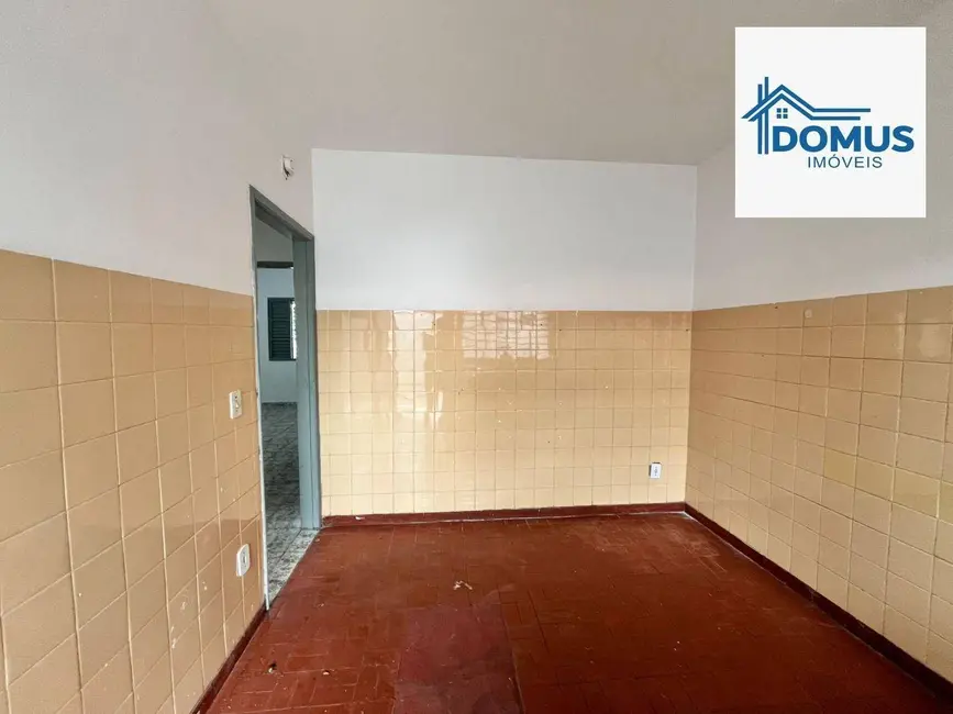Foto 8 de Casa com 2 quartos para alugar, 161m2 em Sao Jose Dos Campos - SP