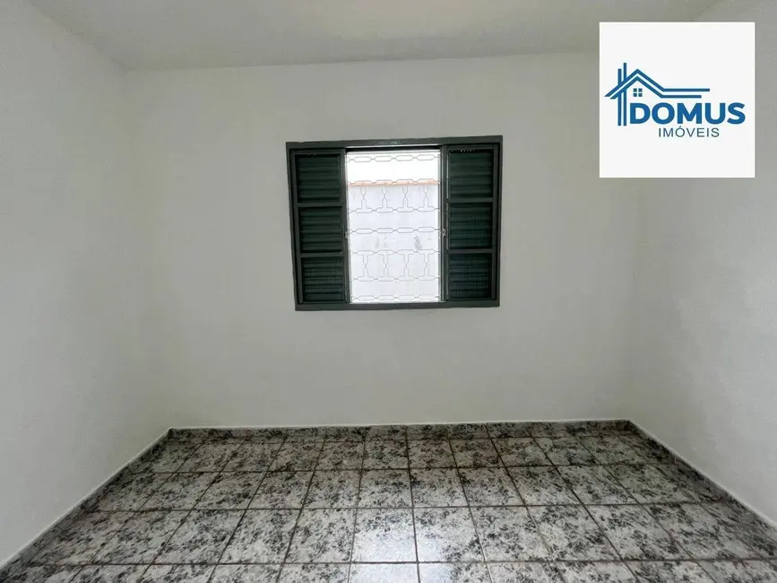 Foto 6 de Casa com 2 quartos para alugar, 161m2 em Sao Jose Dos Campos - SP
