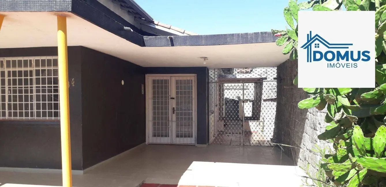 Foto 1 de Casa com 3 quartos à venda e para alugar, 240m2 em Sao Jose Dos Campos - SP