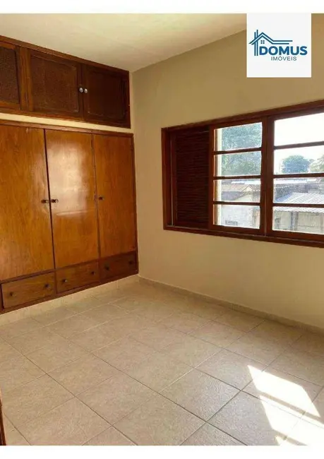 Foto 6 de Sobrado com 7 quartos à venda, 250m2 em Sao Jose Dos Campos - SP