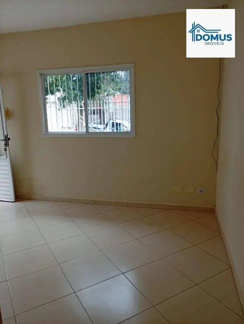 Foto 2 de Casa com 2 quartos para alugar, 140m2 em Sao Jose Dos Campos - SP