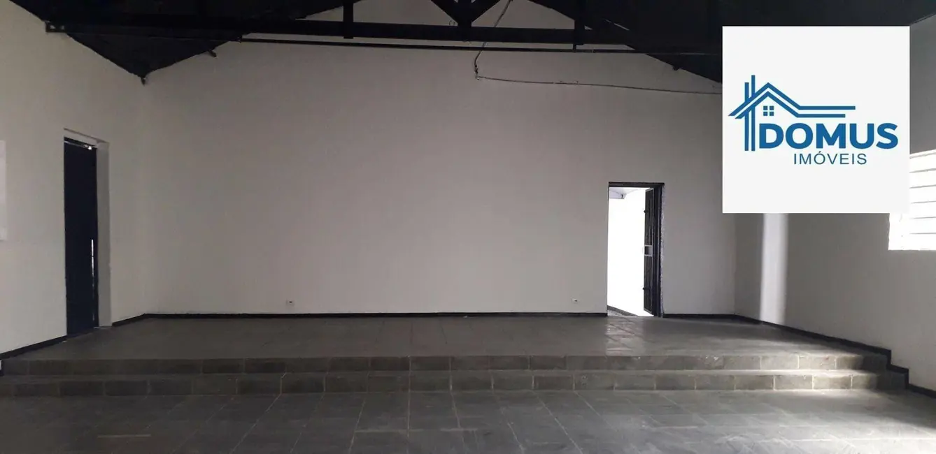 Loja para alugar, 985m2 em Sao Jose Dos Campos - SP - imagem 3 Foto 3 de Loja para alugar, 985m2 em Sao Jose Dos Campos - SP