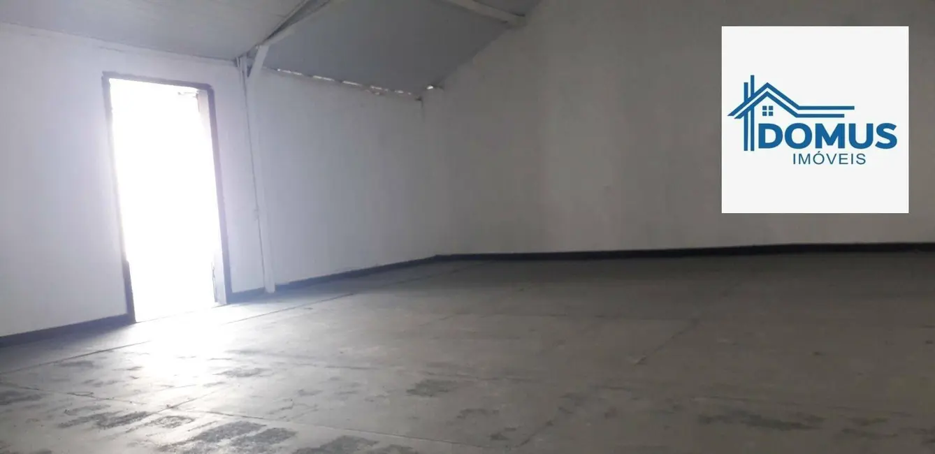 Loja para alugar, 985m2 em Sao Jose Dos Campos - SP - imagem 8 Foto 8 de Loja para alugar, 985m2 em Sao Jose Dos Campos - SP