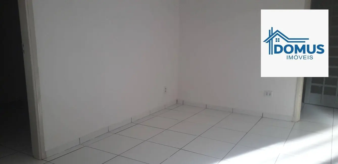 Casa com 2 quartos para alugar, 116m2 em Sao Jose Dos Campos - SP - imagem 6 Foto 6 de Casa com 2 quartos para alugar, 116m2 em Sao Jose Dos Campos - SP