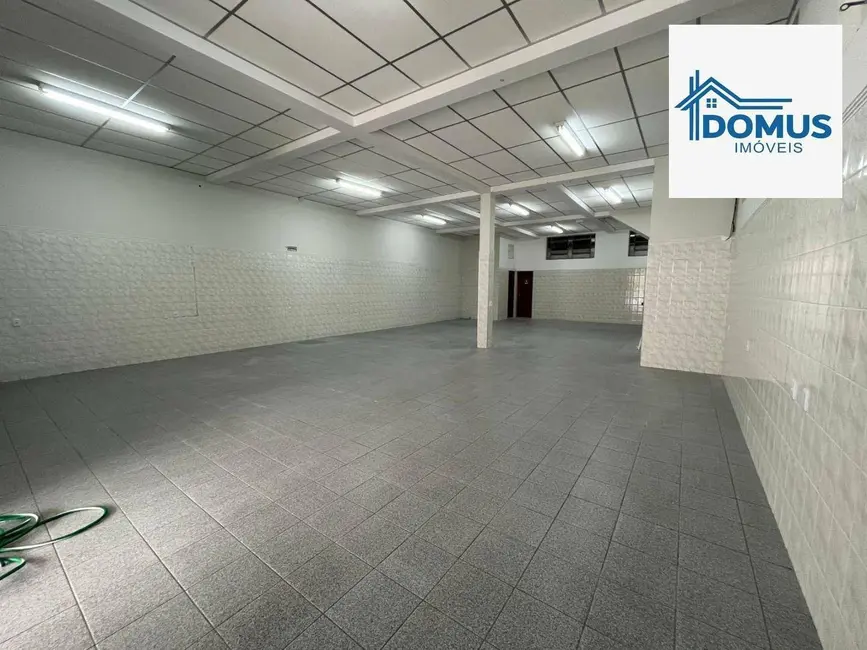 Loja para alugar, 252m2 em Sao Jose Dos Campos - SP - imagem 4 Foto 4 de Loja para alugar, 252m2 em Sao Jose Dos Campos - SP