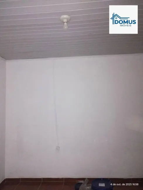 Foto 2 de Casa com 2 quartos à venda, 153m2 em Sao Jose Dos Campos - SP